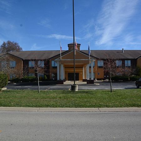 Countryside Inn And Suites Mount Orab Exterior photo