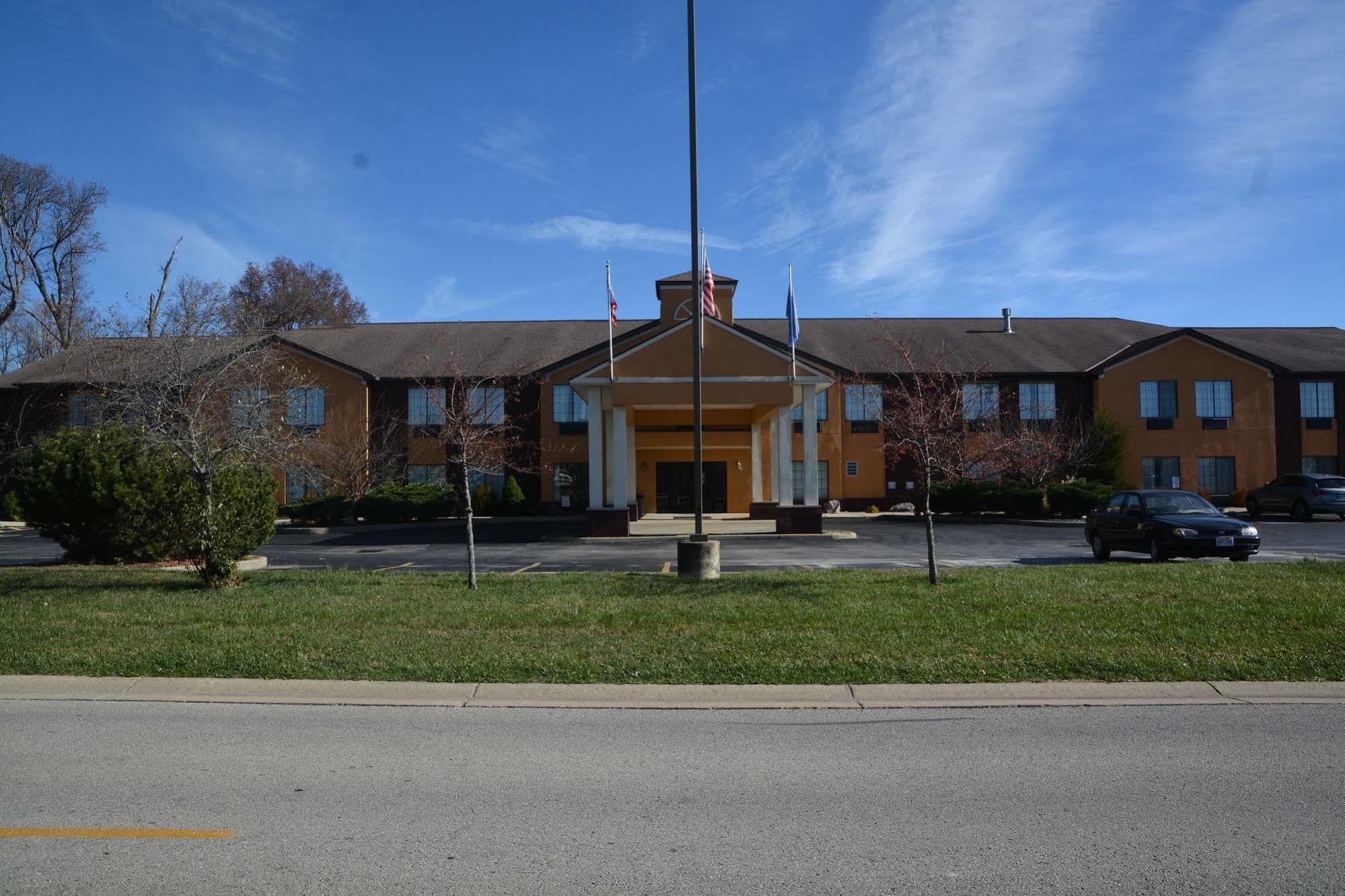 Countryside Inn And Suites Mount Orab Exterior photo